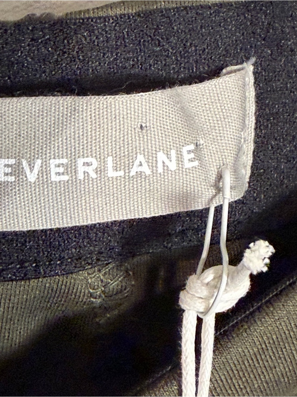 NEW Everlane The Dream Pant Olive Green Ankle Pants Womens XL Pockets Pull-On - Picture 4 of 15